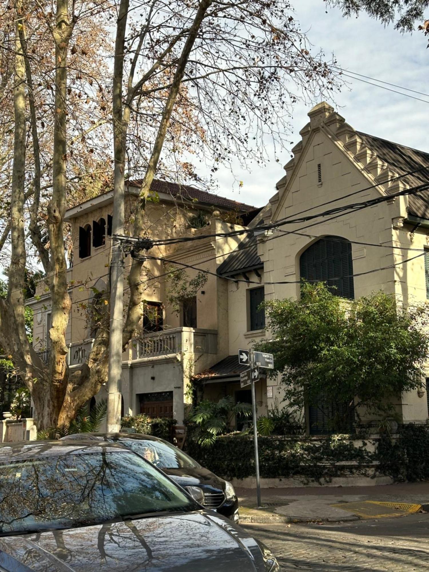 Hotel Vicente López Hotel
